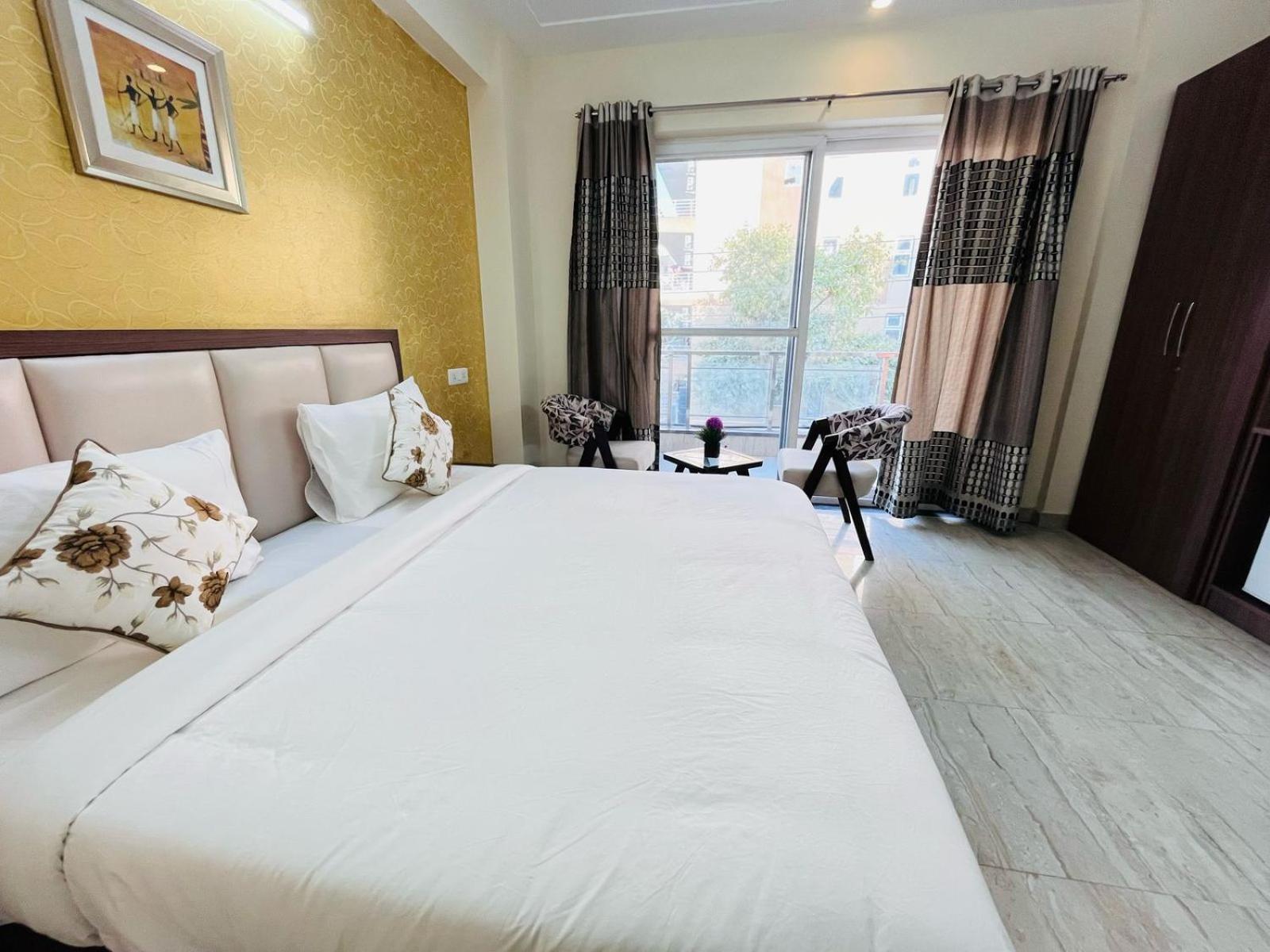 Hotel The Luxe 18 - Golf Course Road Gurgaon Extérieur photo