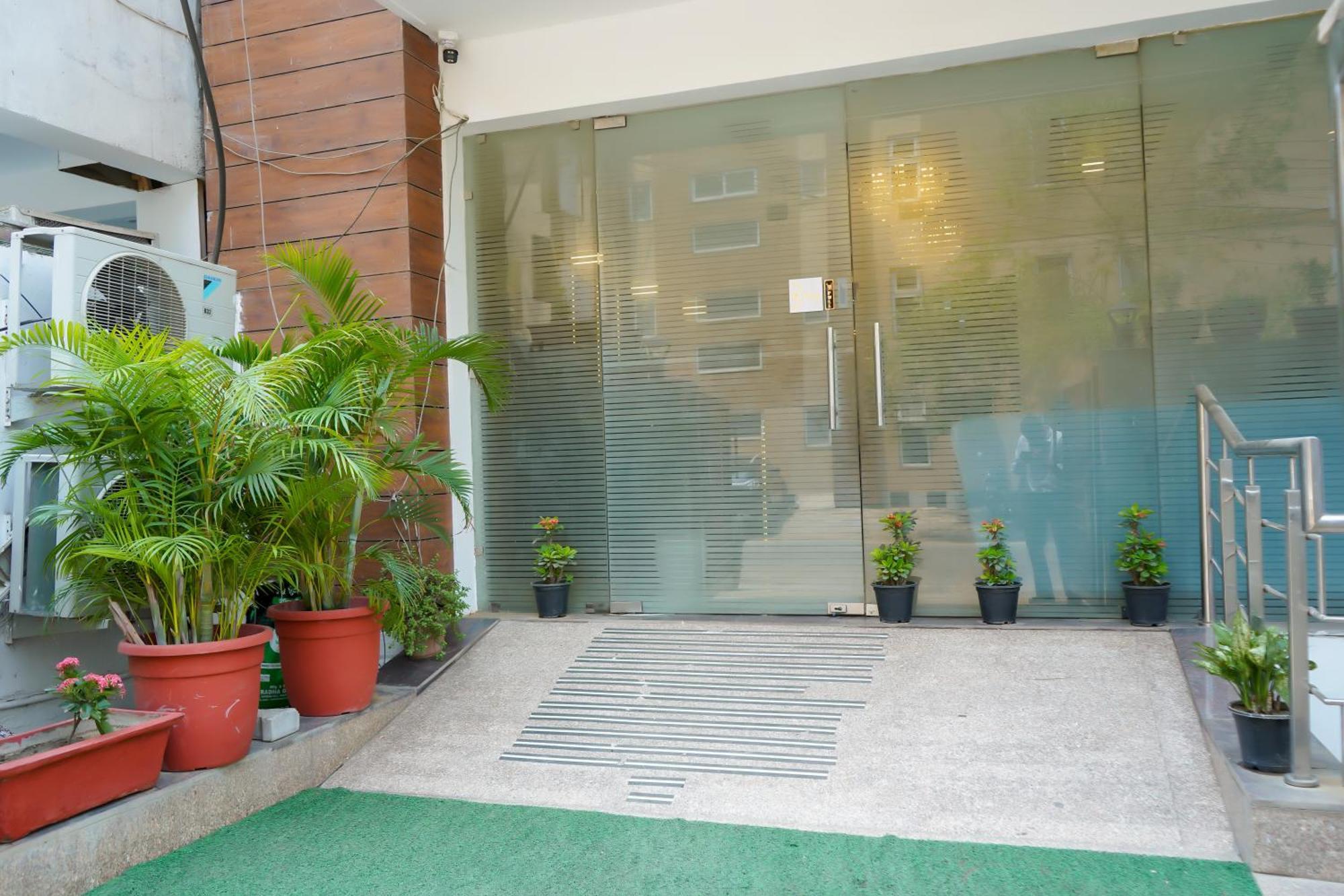 Hotel The Luxe 18 - Golf Course Road Gurgaon Extérieur photo