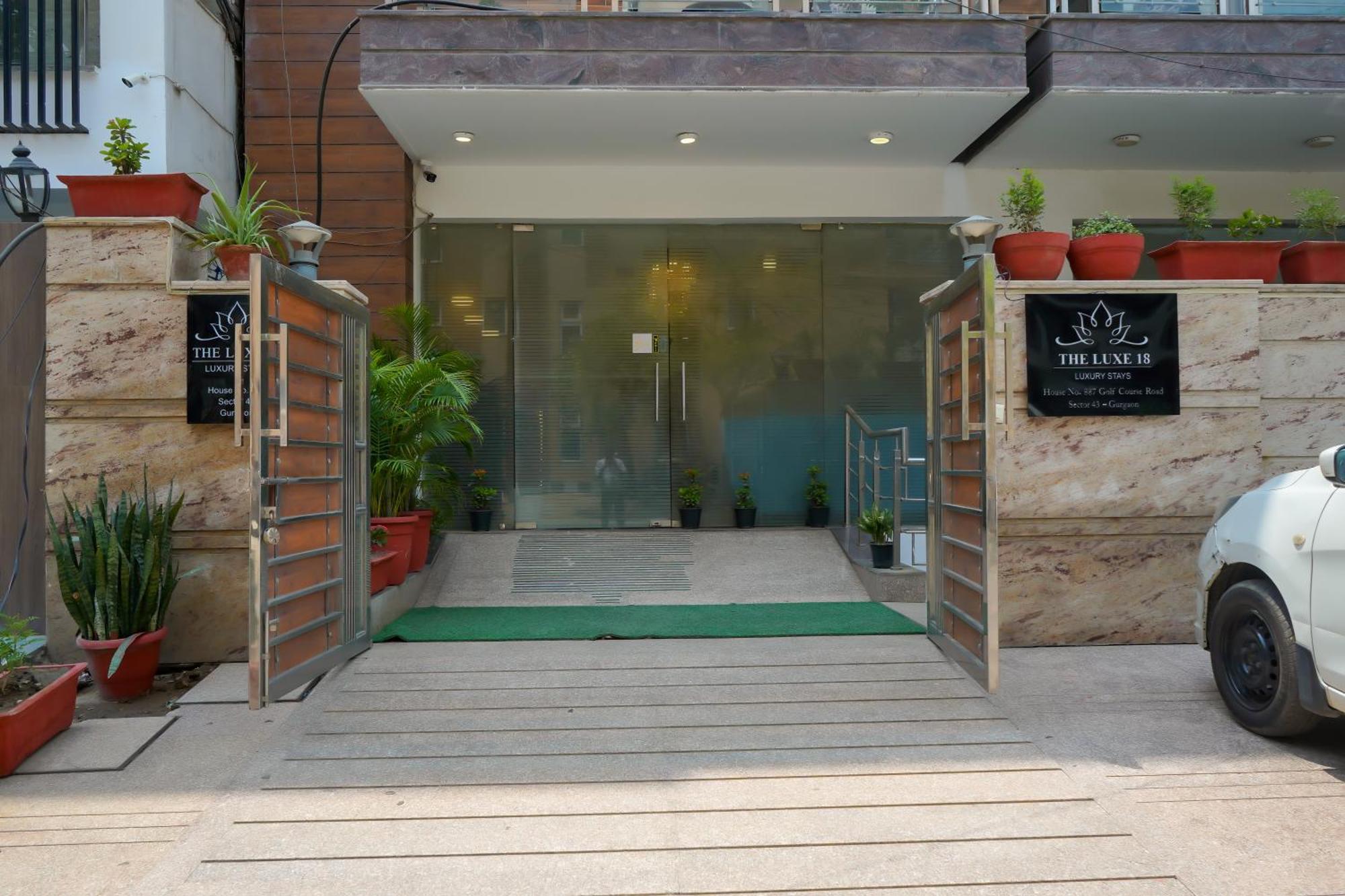 Hotel The Luxe 18 - Golf Course Road Gurgaon Extérieur photo